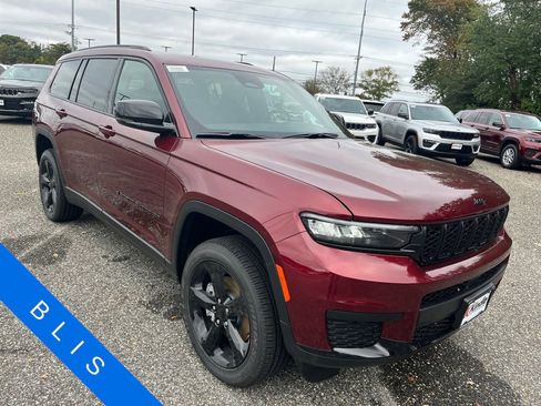 New 2025 Jeep Grand Cherokee L Altitude image 4
