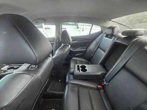 Used 2017 Nissan Maxima 3.5 SV FWD image 5