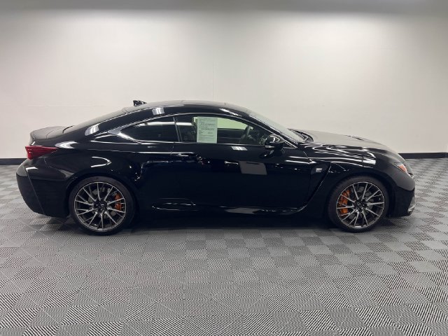 Used 2017 Lexus RC F w/ Premium Package RWD image 4