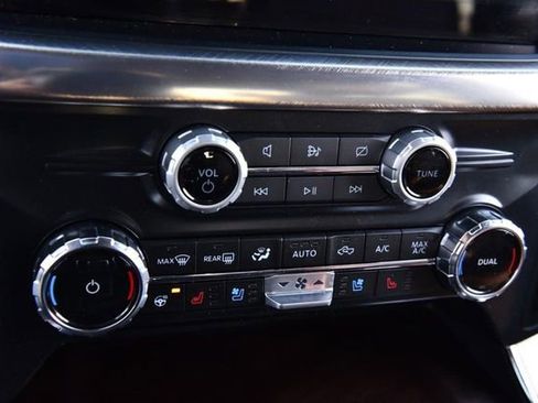 Used 2024 Ford F150 King Ranch image 18