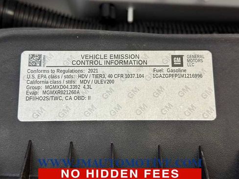 Used 2021 Chevrolet Express 3500 LT w/ LT Preferred Equipment Group image 11