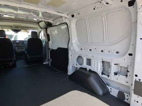 New 2025 Ford Transit 150 Low Roof image 20