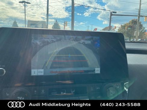 Used 2024 Toyota Grand Highlander XLE image 21