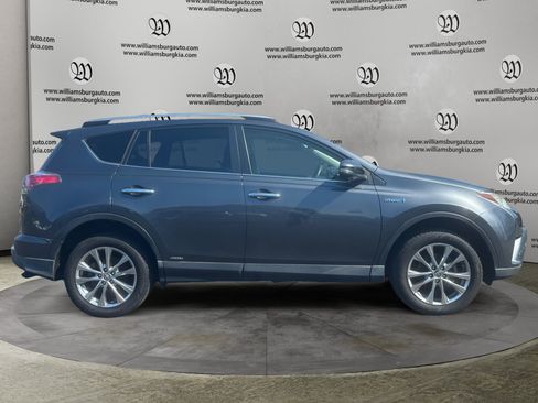 Used 2018 Toyota RAV4 Limited w/ Advanced Technology Package image 6