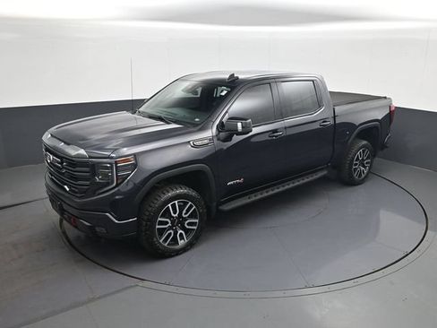 Certified 2023 GMC Sierra 1500 AT4 w/ AT4 Preferred Package AWD/4WD image 13