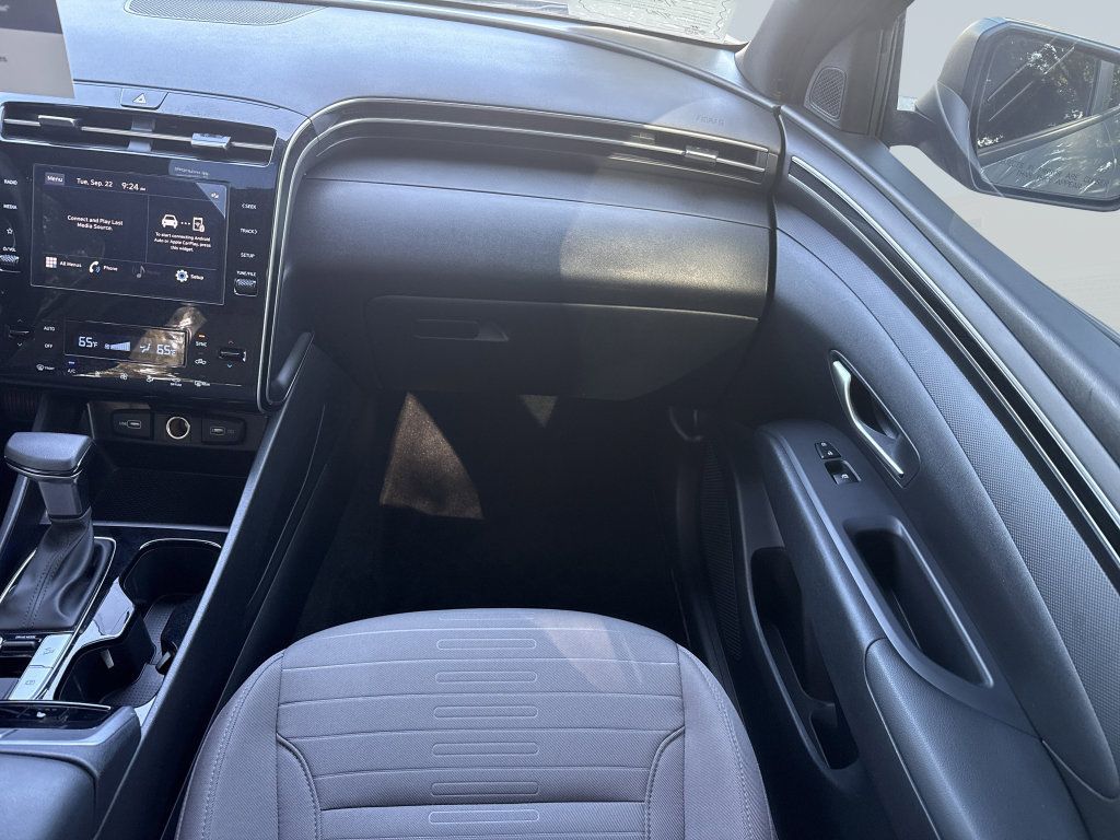Certified 2024 Hyundai Santa Cruz SEL FWD image 15
