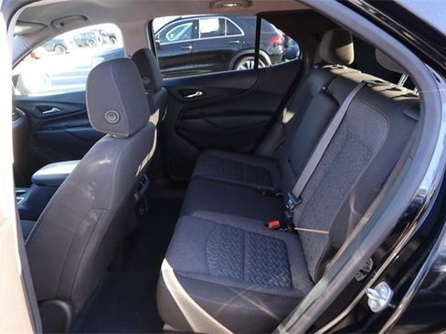 Used 2024 Chevrolet Equinox LT image 10