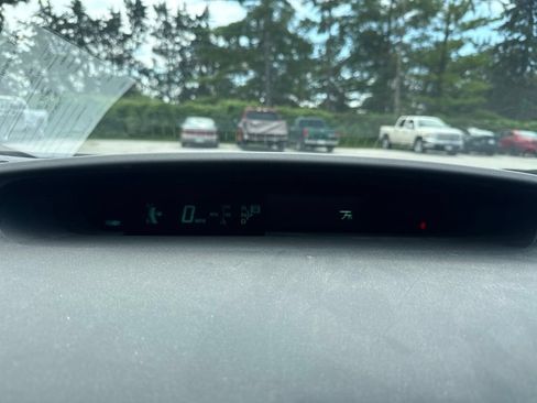Used 2012 Toyota Prius Two FWD image 9