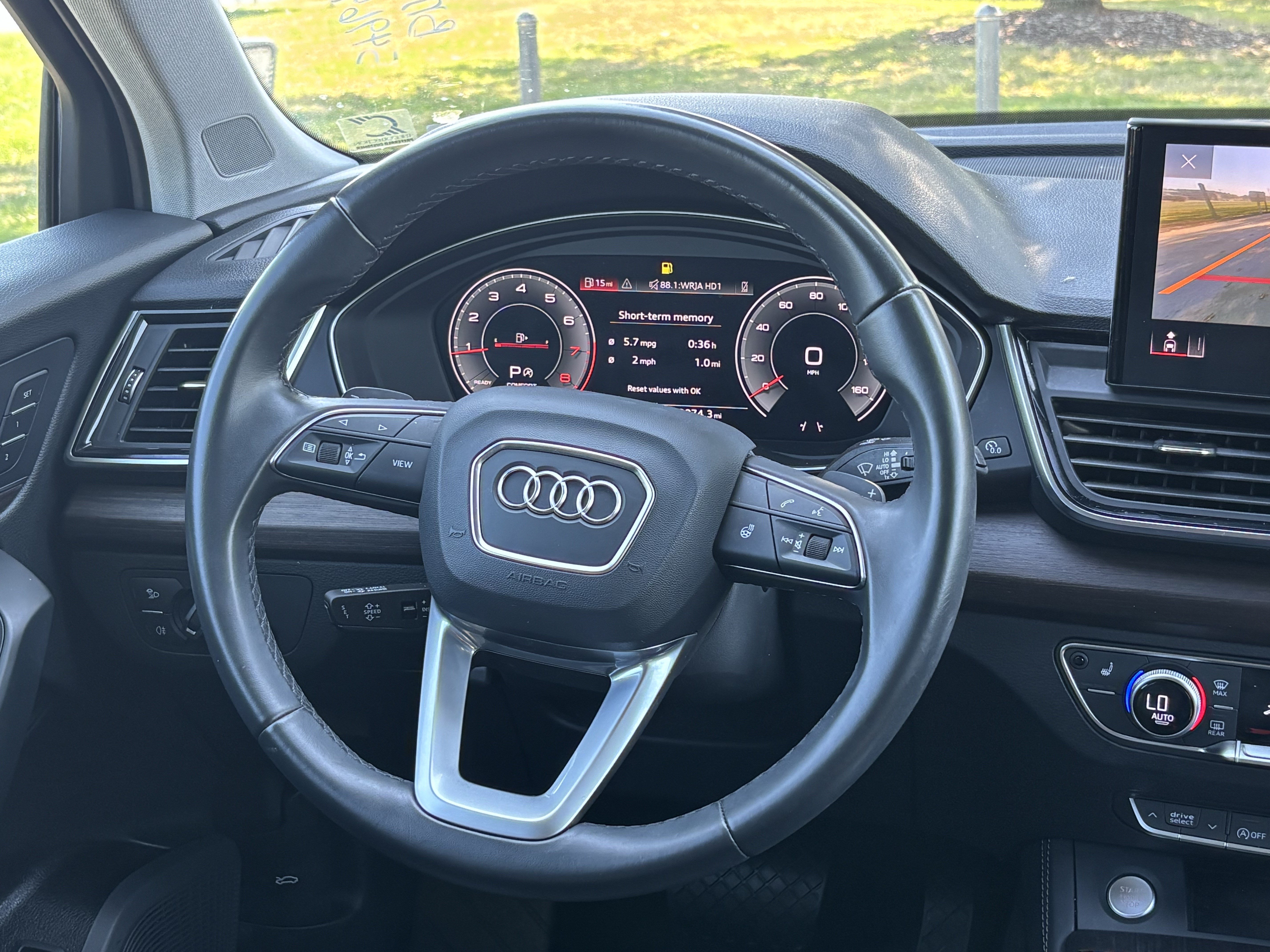 Used 2023 Audi Q5 2.0T Premium Plus w/ Premium Plus Package AWD/4WD image 20