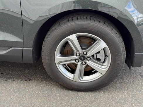 Certified 2024 Ford Edge SEL w/ Convenience Package image 7