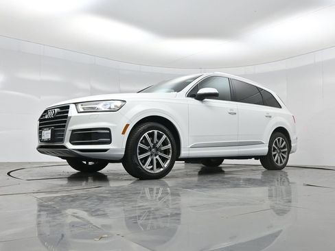 Used 2018 Audi Q7 3.0T Premium Plus w/ Premium Plus Package AWD/4WD image 46