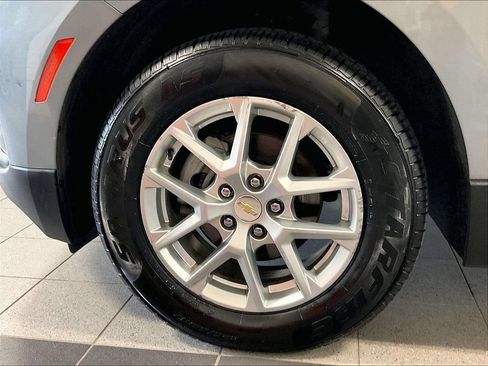 Used 2024 Chevrolet Equinox LT AWD/4WD image 7