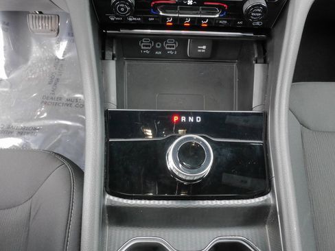 Used 2024 Jeep Grand Cherokee Laredo X w/ Luxury Tech Group I image 28