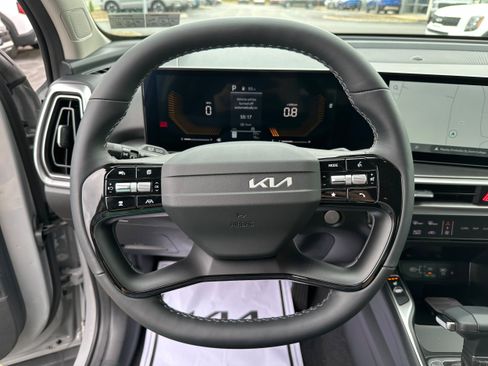 New 2026 Kia Sorento EX AWD/4WD image 37