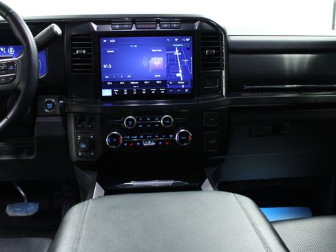 Used 2024 Ford F250 Lariat w/ Chrome Package image 18