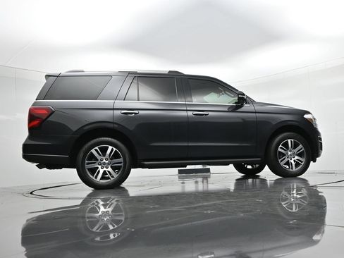 Certified 2024 Ford Expedition Limited AWD/4WD image 26