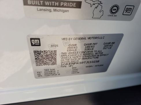 New 2026 GMC Acadia AT4 w/ Luxury Package image 22