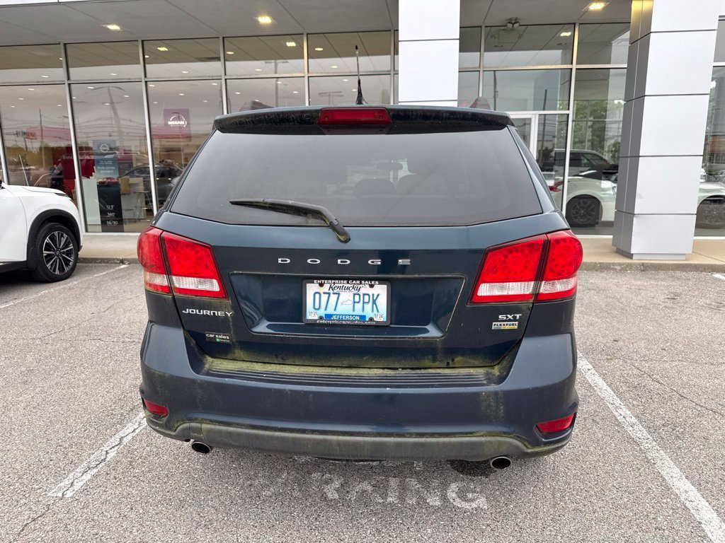 Used 2013 Dodge Journey SXT w/ Flexible Seating Group FWD image 6