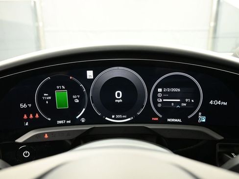 Certified 2025 Porsche Taycan RWD image 19