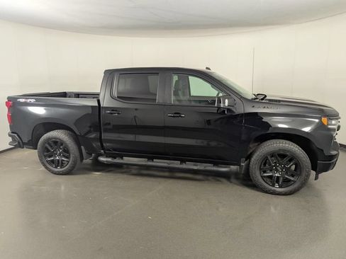 Used 2025 Chevrolet Silverado 1500 RST w/ Rally Edition AWD/4WD image 9