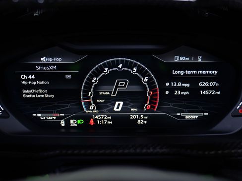 Used 2022 Lamborghini Urus AWD/4WD image 52