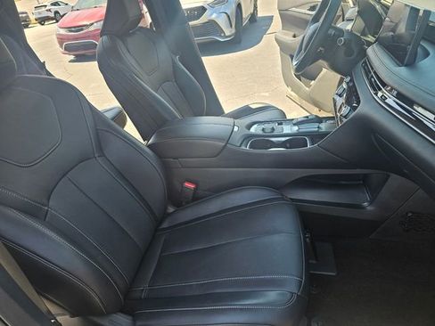 Used 2023 INFINITI QX60 Luxe w/ Cargo Package image 16