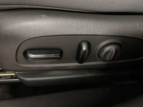 Used 2023 Buick Encore GX Essence w/ Experience Buick Package image 12