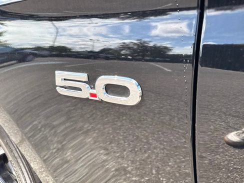 Used 2021 Ford Mustang GT RWD image 3