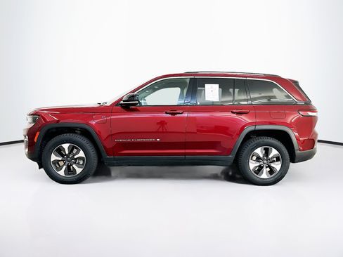Used 2023 Jeep Grand Cherokee 4WD 4xe image 4