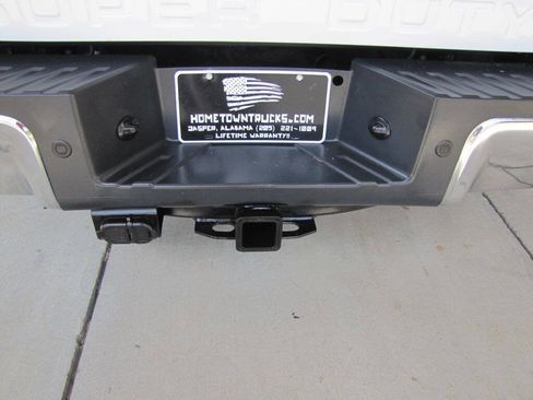 Used 2015 Ford F250 Lariat w/ Lariat Ultimate Package image 32