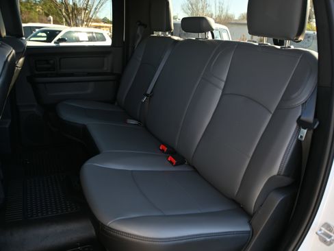 Used 2024 RAM 3500 Tradesman image 10