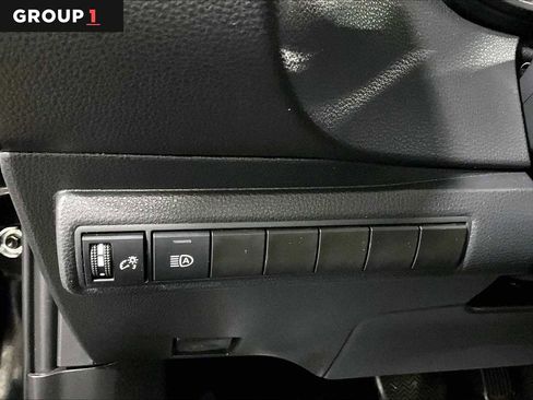 Used 2024 Toyota Corolla LE FWD image 35