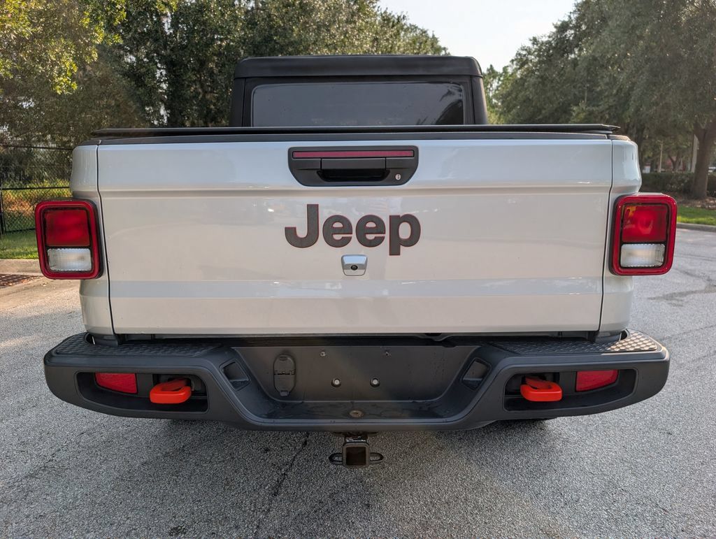 Used 2022 Jeep Gladiator Mojave AWD/4WD image 7