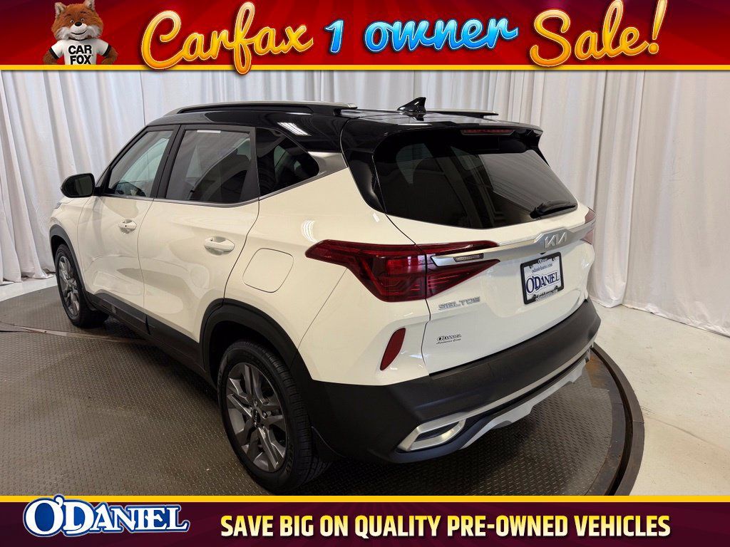 Used 2023 Kia Seltos S w/ Navigation Package FWD image 3