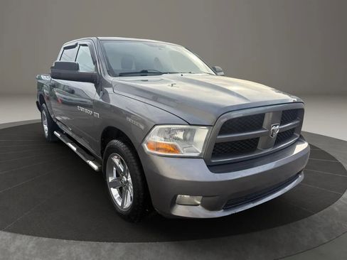 Used 2012 RAM 1500 Express w/ ST Popular Equipment Group AWD/4WD image 4