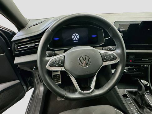 Used 2025 Volkswagen Jetta Sport FWD image 18