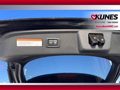 Used 2024 Mitsubishi Eclipse Cross SE image 9