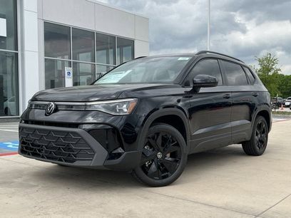 New 2025 Volkswagen Taos SE