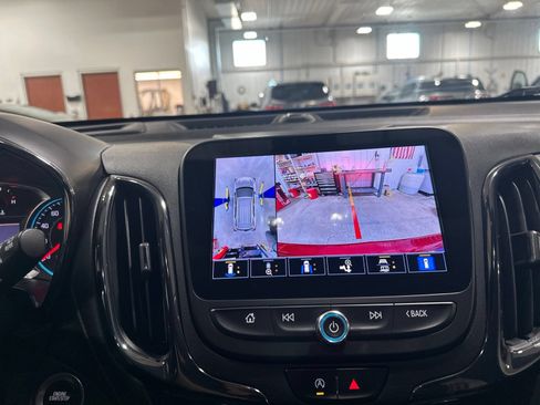 Used 2023 Chevrolet Equinox RS w/ RS Leather Package AWD/4WD image 63
