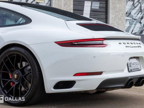 Used 2019 Porsche 911 Carrera GTS image 12