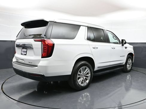 Used 2022 GMC Yukon SLT w/ SLT Premium Package RWD image 36