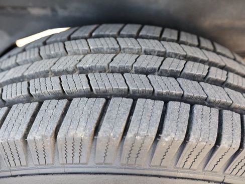 Used 2001 Ford Excursion Limited image 36