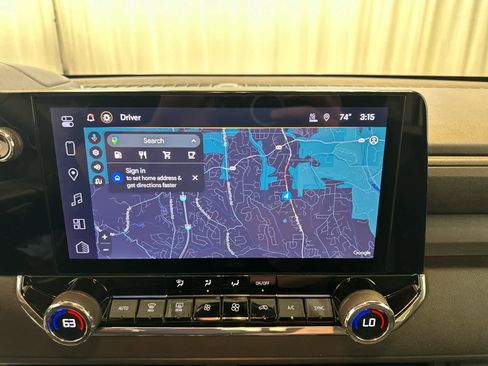 Used 2025 Chevrolet Colorado Trail Boss image 14