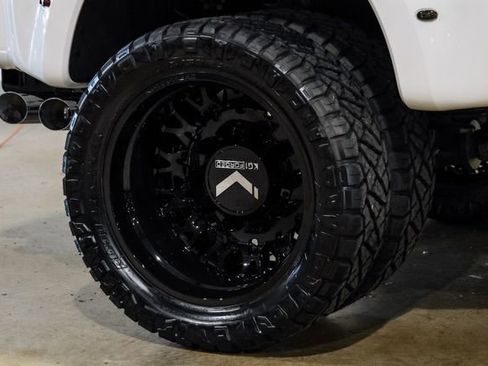 Used 2026 Ford F450 Platinum w/ Platinum Plus Package image 32