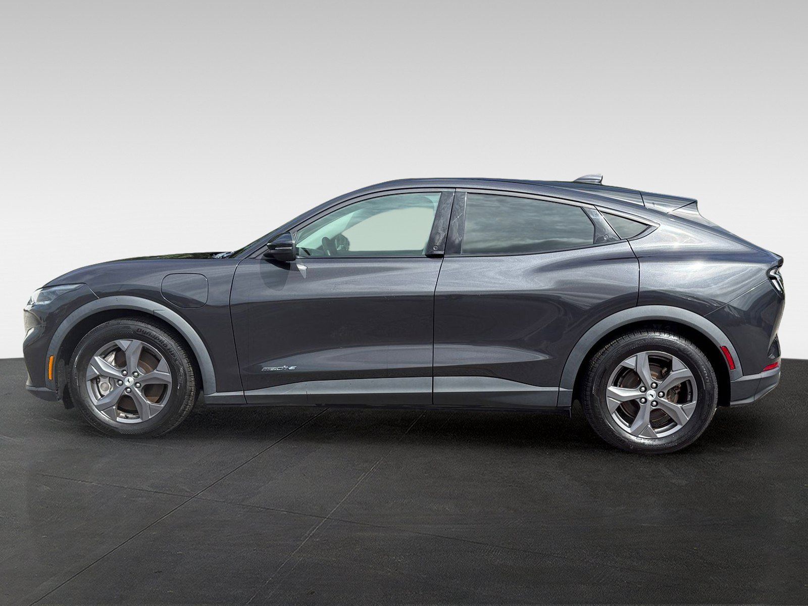 Used 2022 Ford Mustang Mach-E Select RWD image 8