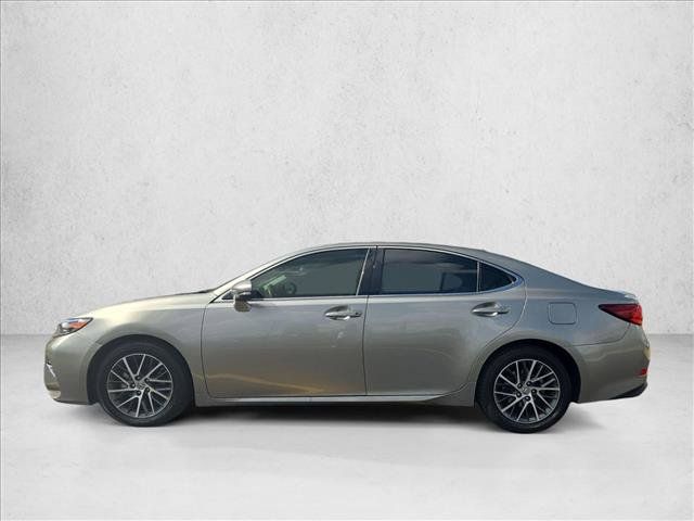 Used 2017 Lexus ES 350 F Sport w/ Luxury Package FWD image 9