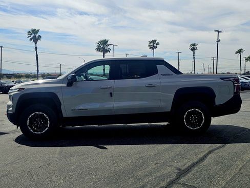 New 2026 Chevrolet Silverado EV Trail Boss image 4