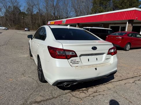 Used 2018 Subaru Legacy 2.5i Premium w/ Moonroof Package AWD/4WD image 6