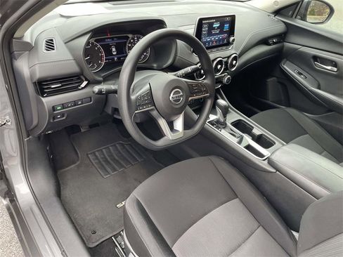Used 2023 Nissan Sentra SV image 15