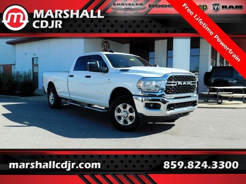 Used 2024 RAM 3500 Big Horn image 1